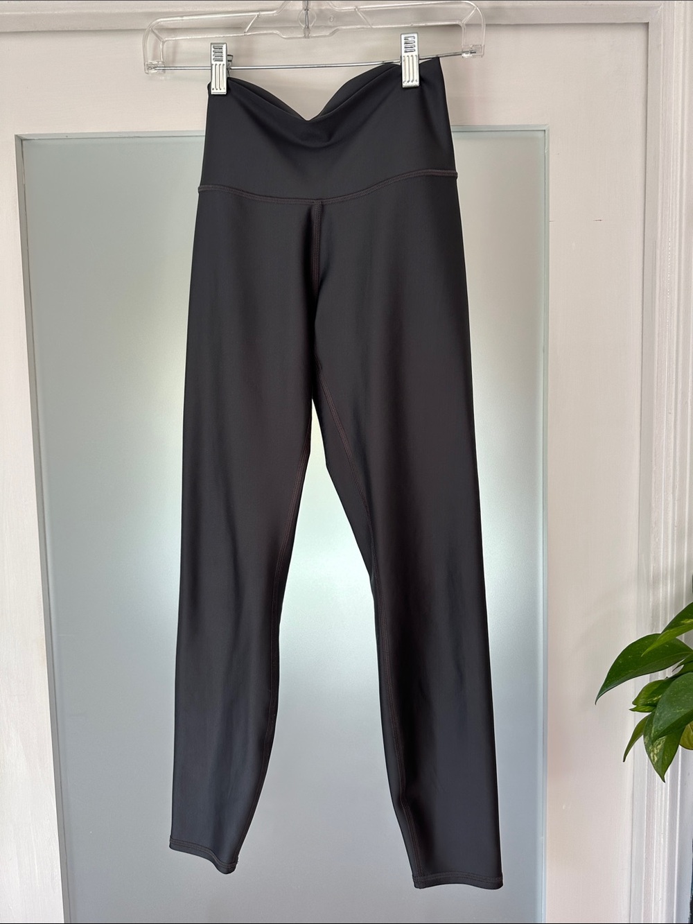 ALO High-Waist Charcoal Active Leggings